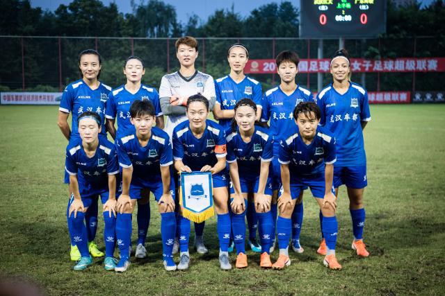 今晚18:20揭晓！孙颖莎是否轮休，王曼昱如何安排成焦点