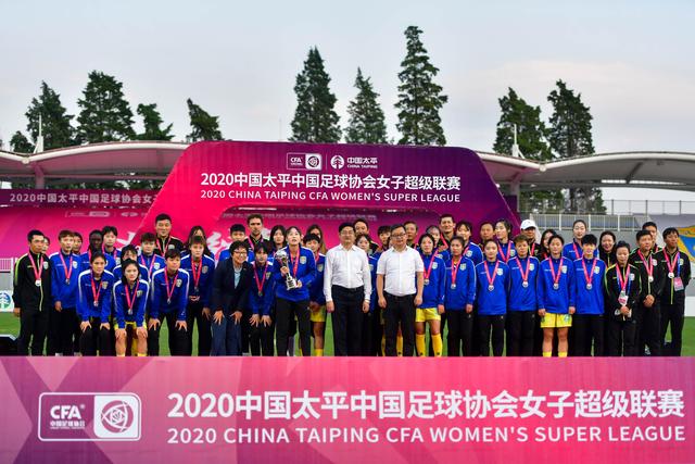 金球奖竞争格局：哈里·凯恩领跑，年轻球员崛起，梅西仍在前列